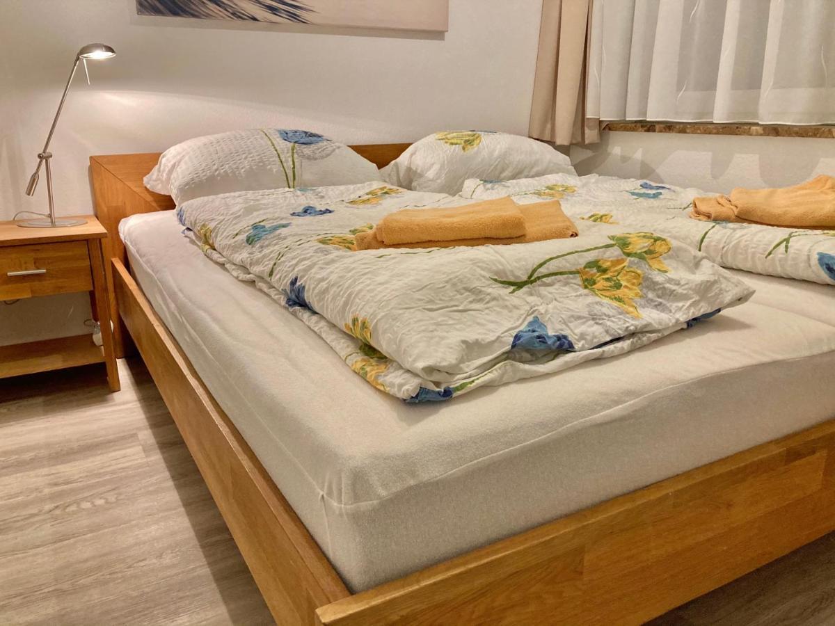 加斯明公寓式酒店 比苏姆 外观 照片